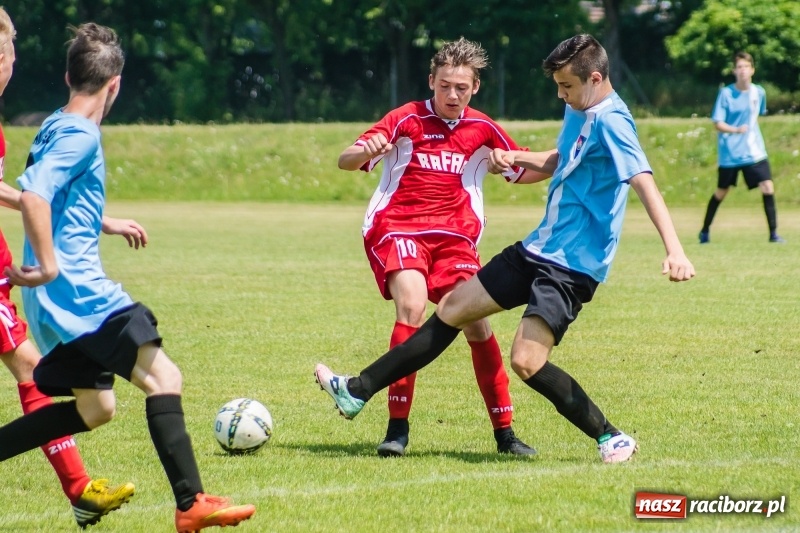 Zdjęcie w galerii na portalu naszraciborz.pl: Bez niespodzianki przy Łąkowej. Juniorzy Górek Śląskich z mistrzostwem wiadomości z regionu