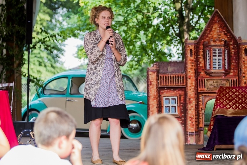 Zdjęcie w galerii na portalu naszraciborz.pl: Inscenizacja Kopciuszka w ramach festynu rodzinnego w Krzyżanowicach wiadomości z regionu