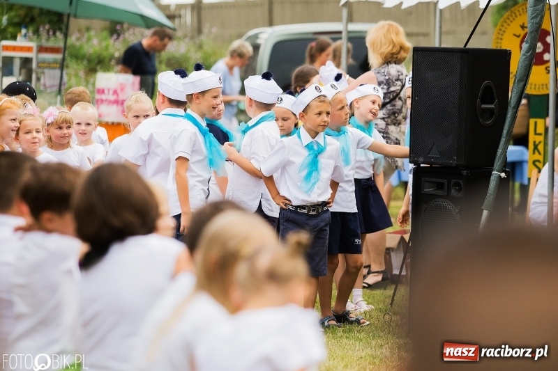 Zdjęcie w galerii na portalu naszraciborz.pl: Festyn rodzinny z Kopciuszkiem w Studziennej wiadomości z regionu