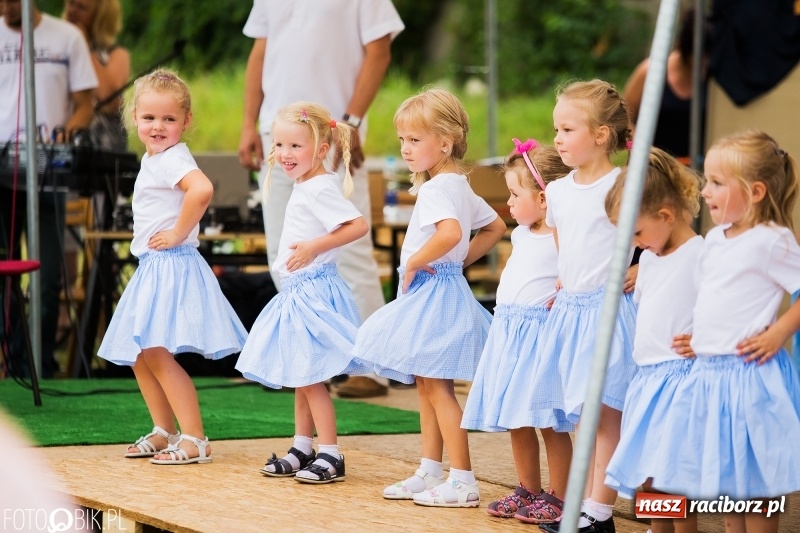 Zdjęcie w galerii na portalu naszraciborz.pl: Festyn rodzinny z Kopciuszkiem w Studziennej wiadomości z regionu