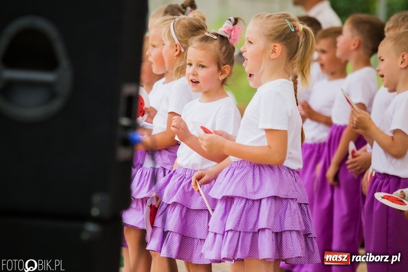 Zdjęcie w galerii na portalu naszraciborz.pl: Festyn rodzinny z Kopciuszkiem w Studziennej wiadomości z regionu