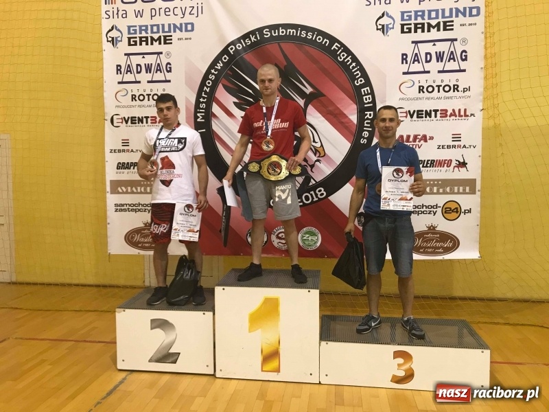 Zdjęcie w galerii na portalu naszraciborz.pl: Brązowy medal Kamila Tarnawskiego w Radomiu  wiadomości z regionu