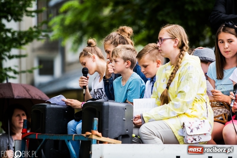 Zdjęcie w galerii na portalu naszraciborz.pl: Polska Rodziną Silna! Raciborski Marsz dla Życia i Rodziny WIDEO wiadomości z regionu
