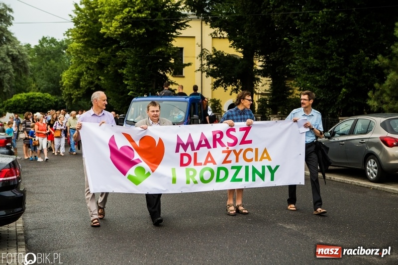 Zdjęcie w galerii na portalu naszraciborz.pl: Polska Rodziną Silna! Raciborski Marsz dla Życia i Rodziny WIDEO wiadomości z regionu