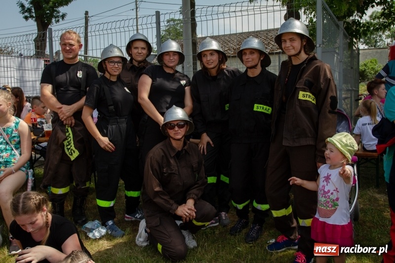 Zdjęcie w galerii na portalu naszraciborz.pl: Krzanowice zgarnęły wszystko. Gminne zawody sportowo-pożarnicze w Bojanowie wiadomości z regionu