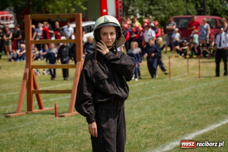 Zdjęcie w galerii na portalu naszraciborz.pl: Krzanowice zgarnęły wszystko. Gminne zawody sportowo-pożarnicze w Bojanowie wiadomości z regionu