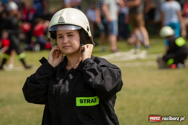 Zdjęcie w galerii na portalu naszraciborz.pl: Krzanowice zgarnęły wszystko. Gminne zawody sportowo-pożarnicze w Bojanowie wiadomości z regionu