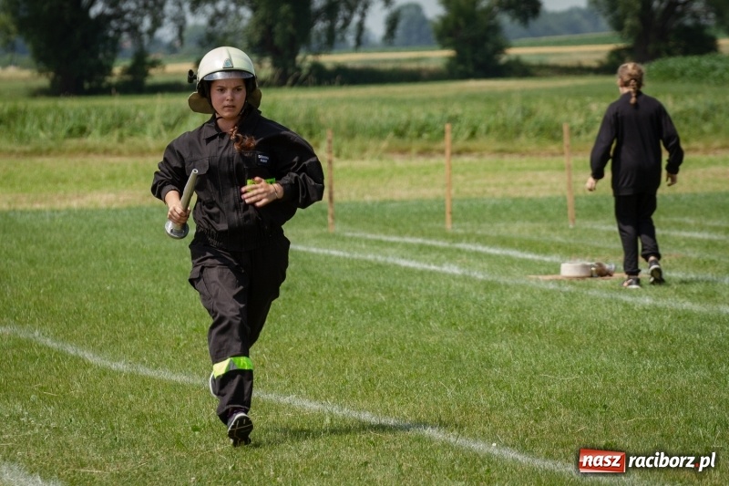 Zdjęcie w galerii na portalu naszraciborz.pl: Krzanowice zgarnęły wszystko. Gminne zawody sportowo-pożarnicze w Bojanowie wiadomości z regionu