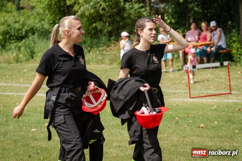 Zdjęcie w galerii na portalu naszraciborz.pl: Krzanowice zgarnęły wszystko. Gminne zawody sportowo-pożarnicze w Bojanowie wiadomości z regionu