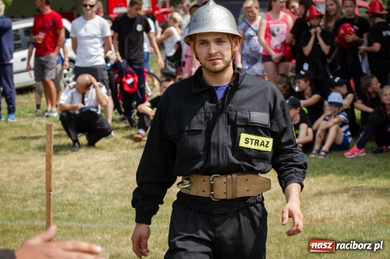 Zdjęcie w galerii na portalu naszraciborz.pl: Krzanowice zgarnęły wszystko. Gminne zawody sportowo-pożarnicze w Bojanowie wiadomości z regionu