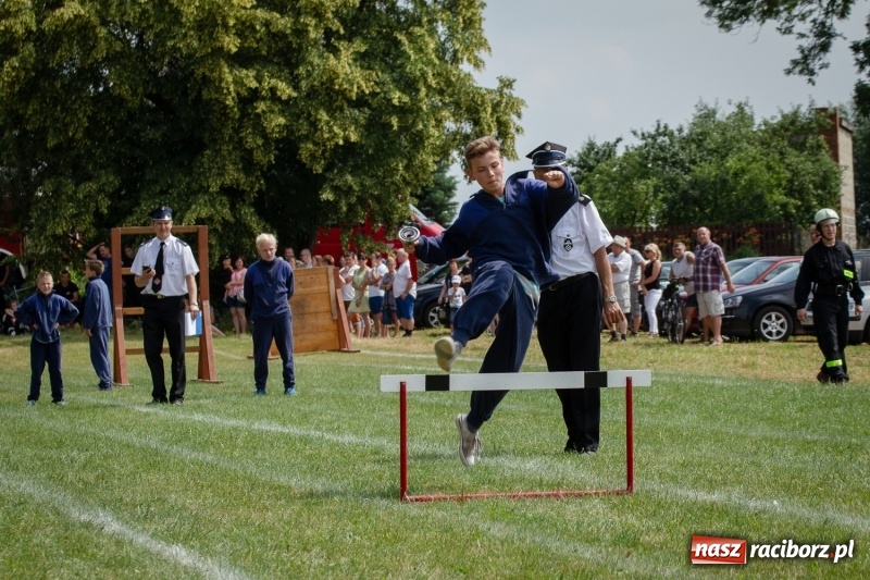 Zdjęcie w galerii na portalu naszraciborz.pl: Krzanowice zgarnęły wszystko. Gminne zawody sportowo-pożarnicze w Bojanowie wiadomości z regionu