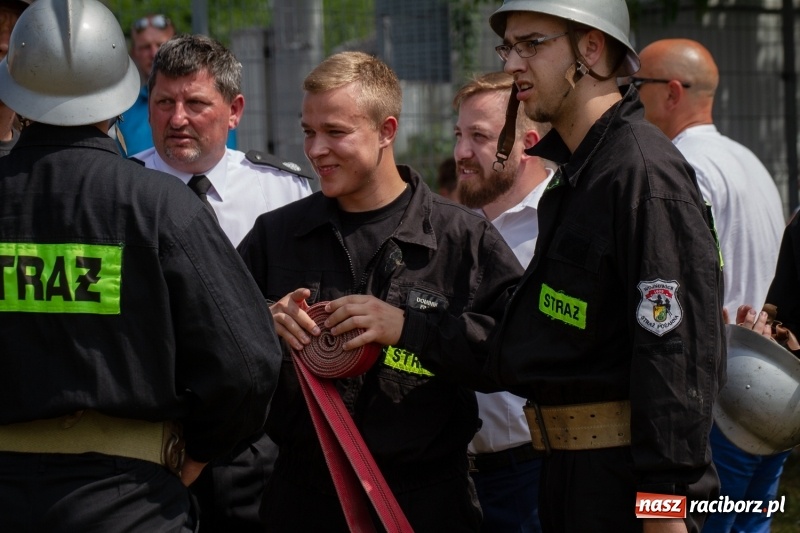 Zdjęcie w galerii na portalu naszraciborz.pl: Krzanowice zgarnęły wszystko. Gminne zawody sportowo-pożarnicze w Bojanowie wiadomości z regionu