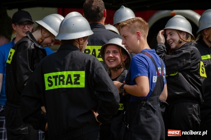 Zdjęcie w galerii na portalu naszraciborz.pl: Krzanowice zgarnęły wszystko. Gminne zawody sportowo-pożarnicze w Bojanowie wiadomości z regionu