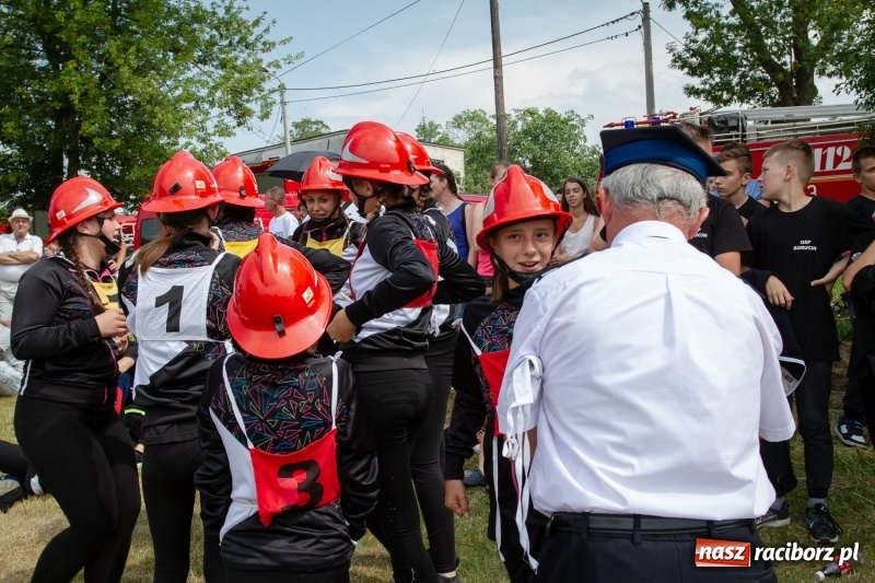 Zdjęcie w galerii na portalu naszraciborz.pl: Krzanowice zgarnęły wszystko. Gminne zawody sportowo-pożarnicze w Bojanowie wiadomości z regionu