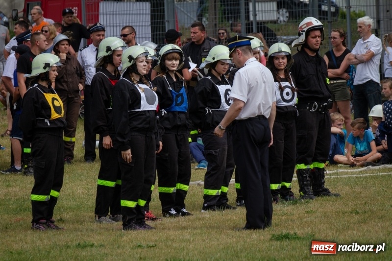 Zdjęcie w galerii na portalu naszraciborz.pl: Krzanowice zgarnęły wszystko. Gminne zawody sportowo-pożarnicze w Bojanowie wiadomości z regionu