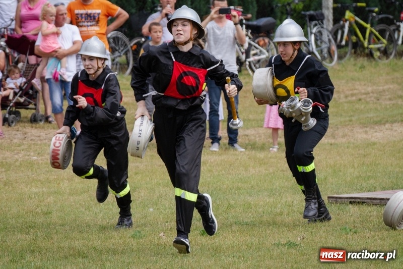Zdjęcie w galerii na portalu naszraciborz.pl: Krzanowice zgarnęły wszystko. Gminne zawody sportowo-pożarnicze w Bojanowie wiadomości z regionu