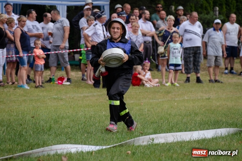 Zdjęcie w galerii na portalu naszraciborz.pl: Krzanowice zgarnęły wszystko. Gminne zawody sportowo-pożarnicze w Bojanowie wiadomości z regionu