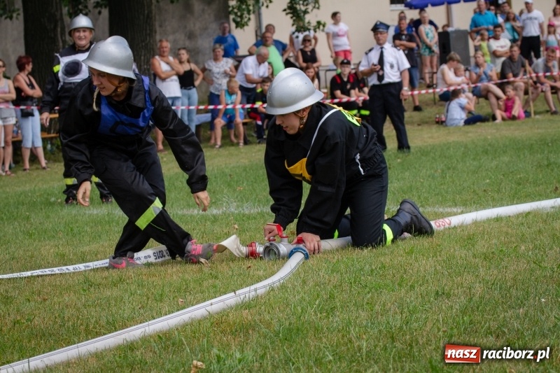 Zdjęcie w galerii na portalu naszraciborz.pl: Krzanowice zgarnęły wszystko. Gminne zawody sportowo-pożarnicze w Bojanowie wiadomości z regionu