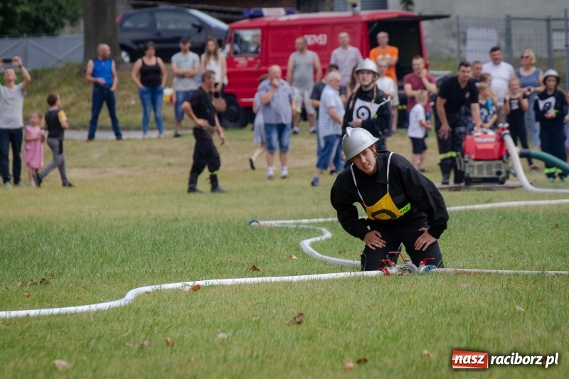 Zdjęcie w galerii na portalu naszraciborz.pl: Krzanowice zgarnęły wszystko. Gminne zawody sportowo-pożarnicze w Bojanowie wiadomości z regionu