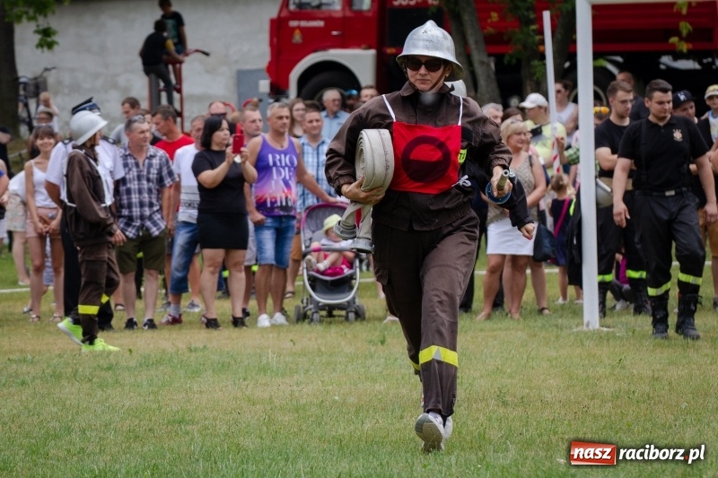 Zdjęcie w galerii na portalu naszraciborz.pl: Krzanowice zgarnęły wszystko. Gminne zawody sportowo-pożarnicze w Bojanowie wiadomości z regionu