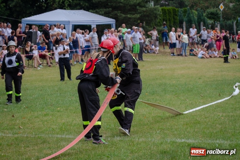 Zdjęcie w galerii na portalu naszraciborz.pl: Krzanowice zgarnęły wszystko. Gminne zawody sportowo-pożarnicze w Bojanowie wiadomości z regionu