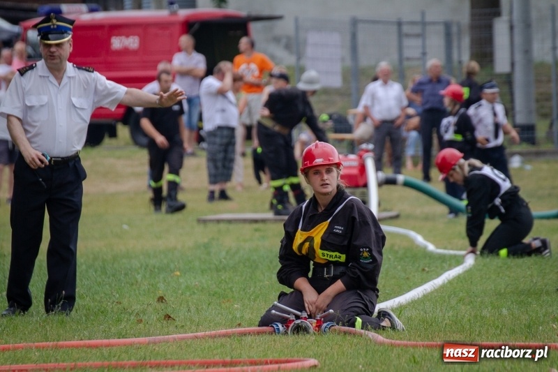 Zdjęcie w galerii na portalu naszraciborz.pl: Krzanowice zgarnęły wszystko. Gminne zawody sportowo-pożarnicze w Bojanowie wiadomości z regionu