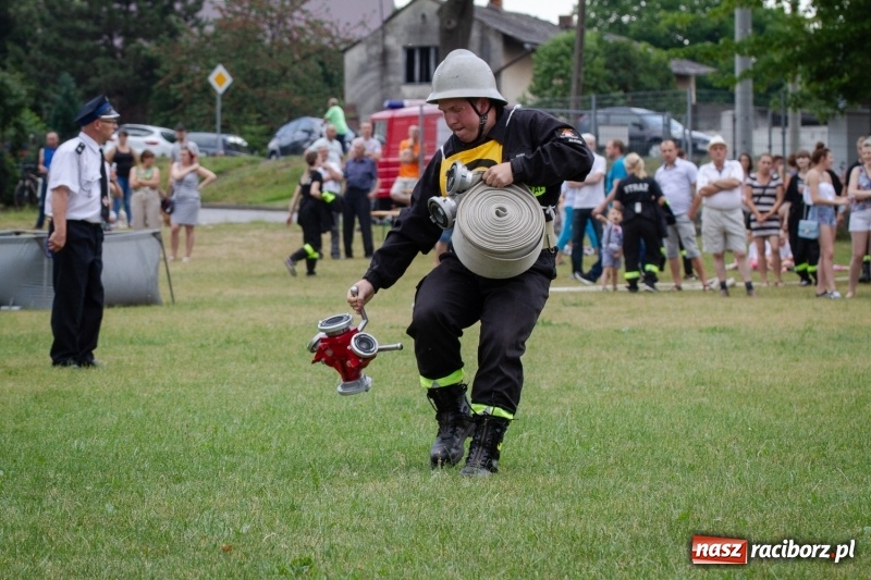 Zdjęcie w galerii na portalu naszraciborz.pl: Krzanowice zgarnęły wszystko. Gminne zawody sportowo-pożarnicze w Bojanowie wiadomości z regionu