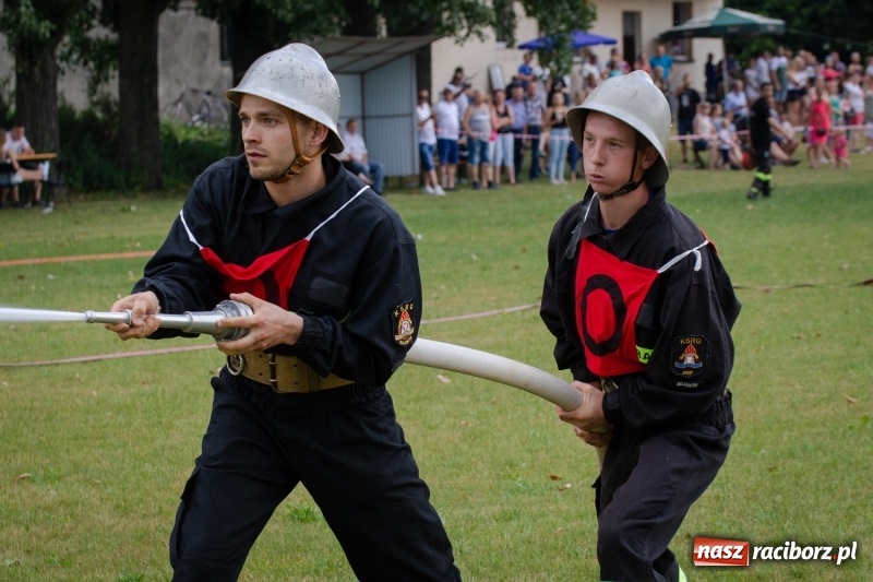 Zdjęcie w galerii na portalu naszraciborz.pl: Krzanowice zgarnęły wszystko. Gminne zawody sportowo-pożarnicze w Bojanowie wiadomości z regionu