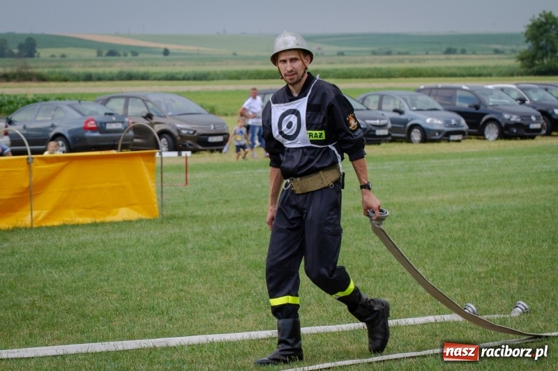 Zdjęcie w galerii na portalu naszraciborz.pl: Krzanowice zgarnęły wszystko. Gminne zawody sportowo-pożarnicze w Bojanowie wiadomości z regionu
