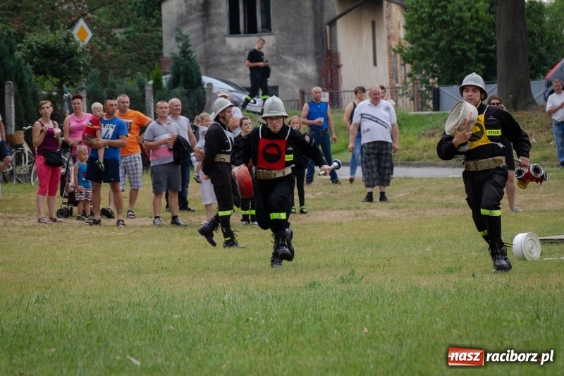 Zdjęcie w galerii na portalu naszraciborz.pl: Krzanowice zgarnęły wszystko. Gminne zawody sportowo-pożarnicze w Bojanowie wiadomości z regionu