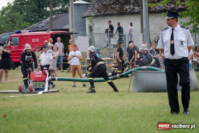 Zdjęcie w galerii na portalu naszraciborz.pl: Krzanowice zgarnęły wszystko. Gminne zawody sportowo-pożarnicze w Bojanowie wiadomości z regionu