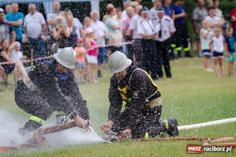 Zdjęcie w galerii na portalu naszraciborz.pl: Krzanowice zgarnęły wszystko. Gminne zawody sportowo-pożarnicze w Bojanowie wiadomości z regionu