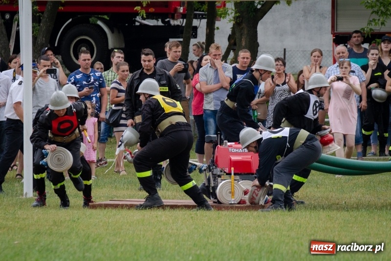 Zdjęcie w galerii na portalu naszraciborz.pl: Krzanowice zgarnęły wszystko. Gminne zawody sportowo-pożarnicze w Bojanowie wiadomości z regionu