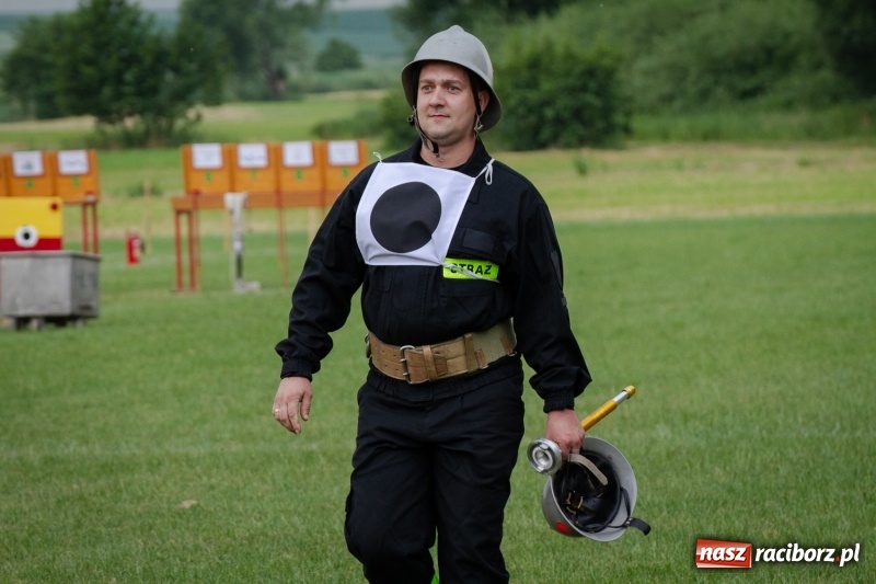 Zdjęcie w galerii na portalu naszraciborz.pl: Krzanowice zgarnęły wszystko. Gminne zawody sportowo-pożarnicze w Bojanowie wiadomości z regionu