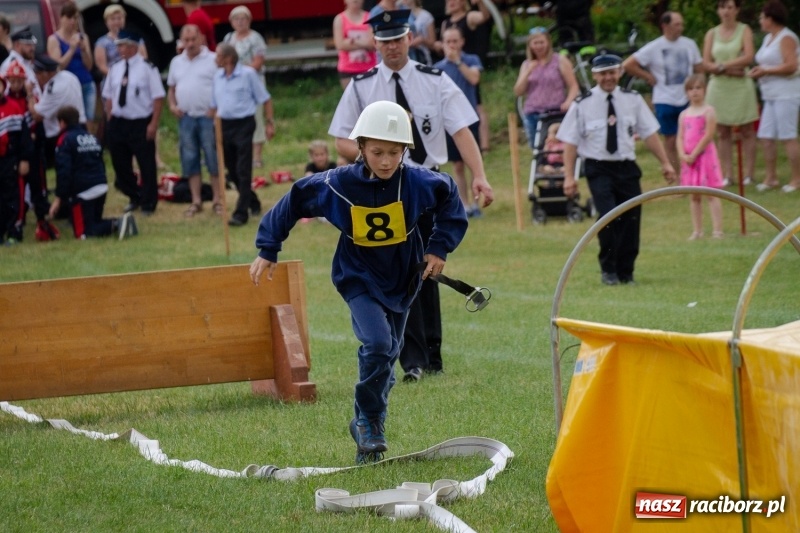 Zdjęcie w galerii na portalu naszraciborz.pl: Krzanowice zgarnęły wszystko. Gminne zawody sportowo-pożarnicze w Bojanowie wiadomości z regionu
