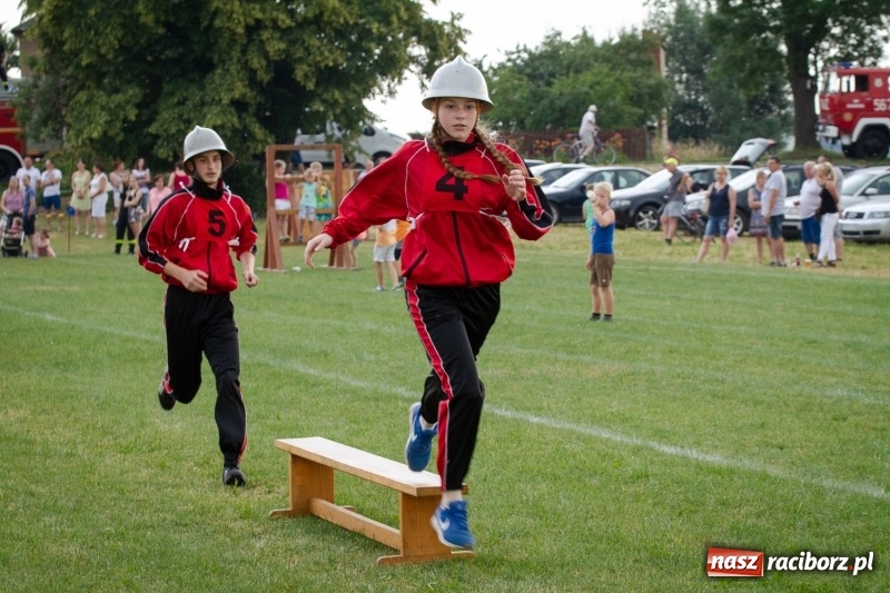 Zdjęcie w galerii na portalu naszraciborz.pl: Krzanowice zgarnęły wszystko. Gminne zawody sportowo-pożarnicze w Bojanowie wiadomości z regionu