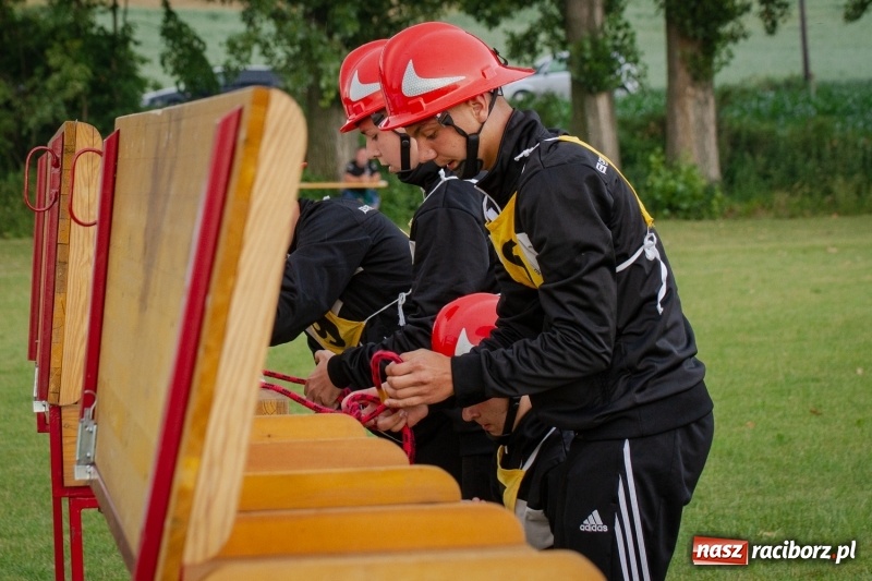 Zdjęcie w galerii na portalu naszraciborz.pl: Krzanowice zgarnęły wszystko. Gminne zawody sportowo-pożarnicze w Bojanowie wiadomości z regionu