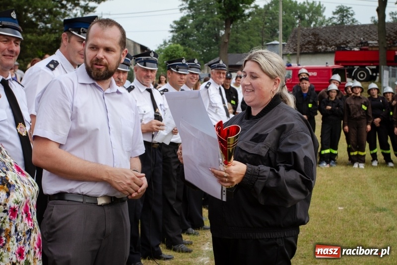 Zdjęcie w galerii na portalu naszraciborz.pl: Krzanowice zgarnęły wszystko. Gminne zawody sportowo-pożarnicze w Bojanowie wiadomości z regionu