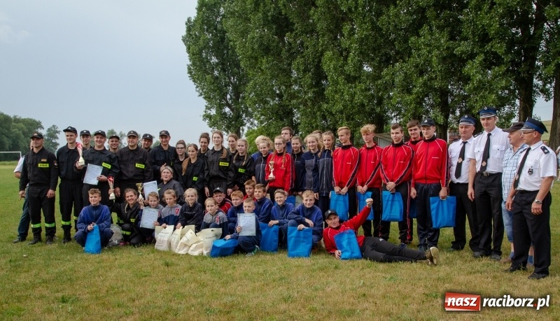 Zdjęcie w galerii na portalu naszraciborz.pl: Krzanowice zgarnęły wszystko. Gminne zawody sportowo-pożarnicze w Bojanowie wiadomości z regionu