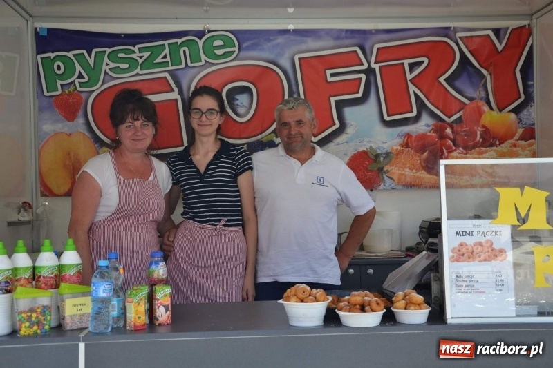 Zdjęcie w galerii na portalu naszraciborz.pl: I edycja Święta Powiatu Raciborskiego na Zamku Piastowskim za nami wiadomości z regionu