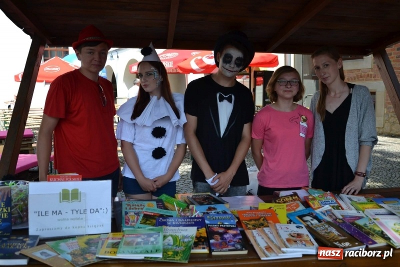 Zdjęcie w galerii na portalu naszraciborz.pl: I edycja Święta Powiatu Raciborskiego na Zamku Piastowskim za nami wiadomości z regionu