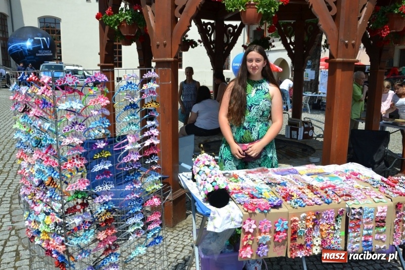 Zdjęcie w galerii na portalu naszraciborz.pl: I edycja Święta Powiatu Raciborskiego na Zamku Piastowskim za nami wiadomości z regionu