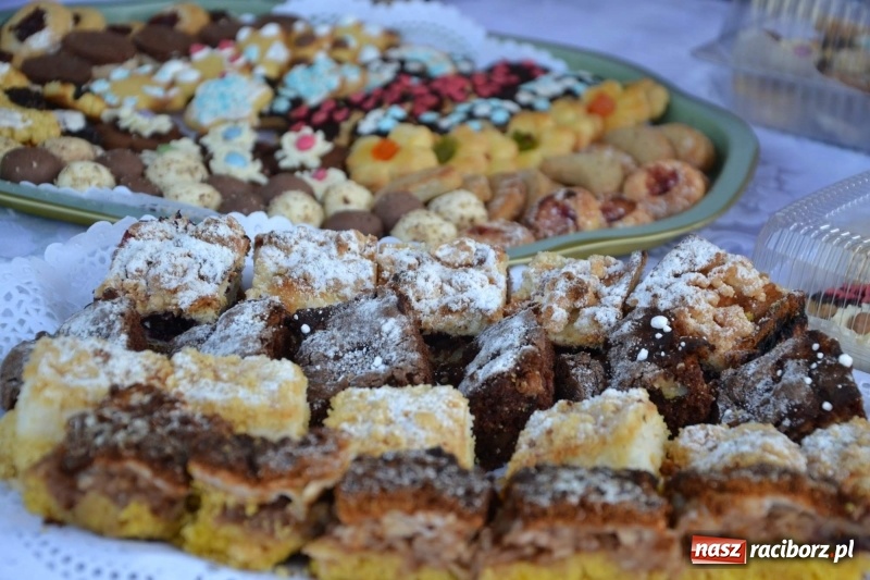 Zdjęcie w galerii na portalu naszraciborz.pl: I edycja Święta Powiatu Raciborskiego na Zamku Piastowskim za nami wiadomości z regionu