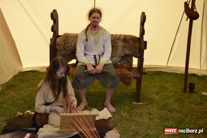 Zdjęcie w galerii na portalu naszraciborz.pl: I edycja Święta Powiatu Raciborskiego na Zamku Piastowskim za nami wiadomości z regionu