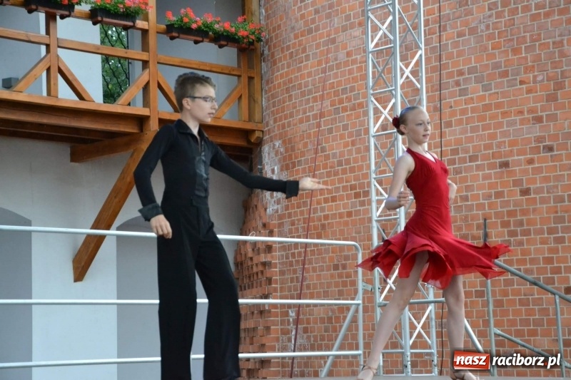 Zdjęcie w galerii na portalu naszraciborz.pl: I edycja Święta Powiatu Raciborskiego na Zamku Piastowskim za nami wiadomości z regionu