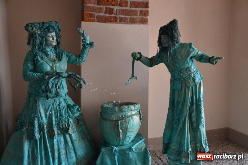 Zdjęcie w galerii na portalu naszraciborz.pl: I edycja Święta Powiatu Raciborskiego na Zamku Piastowskim za nami wiadomości z regionu