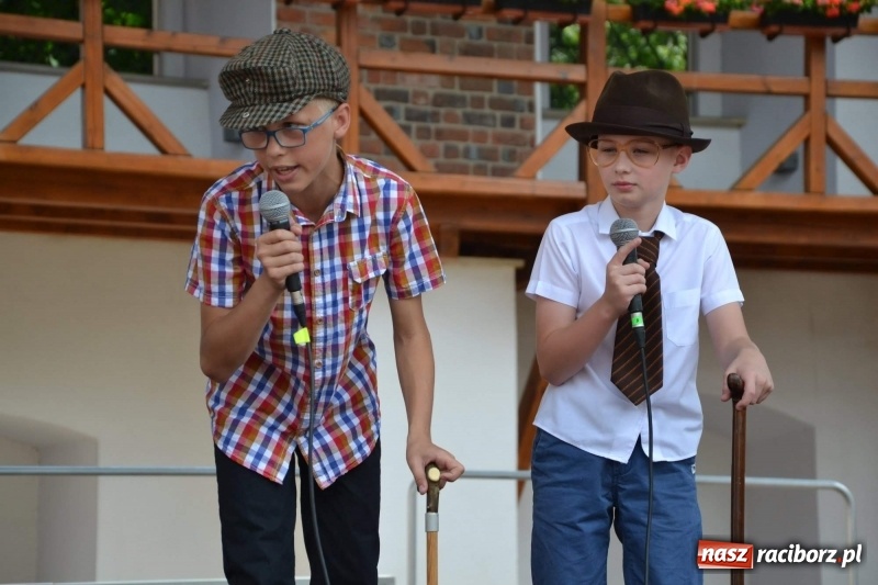 Zdjęcie w galerii na portalu naszraciborz.pl: I edycja Święta Powiatu Raciborskiego na Zamku Piastowskim za nami wiadomości z regionu