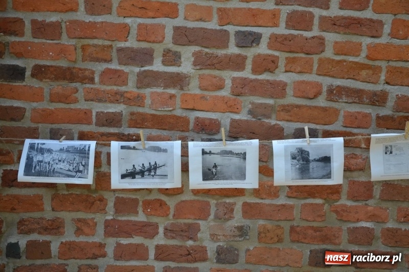 Zdjęcie w galerii na portalu naszraciborz.pl: I edycja Święta Powiatu Raciborskiego na Zamku Piastowskim za nami wiadomości z regionu