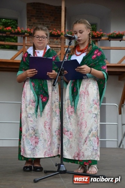 Zdjęcie w galerii na portalu naszraciborz.pl: I edycja Święta Powiatu Raciborskiego na Zamku Piastowskim za nami wiadomości z regionu