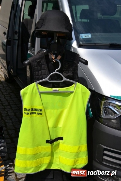 Zdjęcie w galerii na portalu naszraciborz.pl: I edycja Święta Powiatu Raciborskiego na Zamku Piastowskim za nami wiadomości z regionu